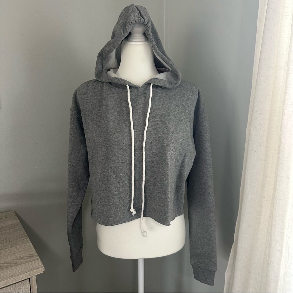 NWT! Wild Fableβ Gray Cropped Hoodie, Drawstring, Neutral, Cozy, Small